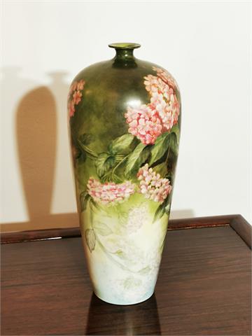 Handbemalte Victorianische Porzellanvase mit floralem Muster von Belleek Willets
