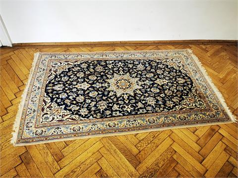 Alter handgeknüpfter orientalischer "Ghom" Teppich