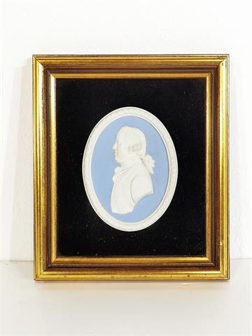 Hellblaues Wedgwood Jasperware (Relief-) Wandbild / Medaille "Herrenportrait" in vergoldetem Rahmen