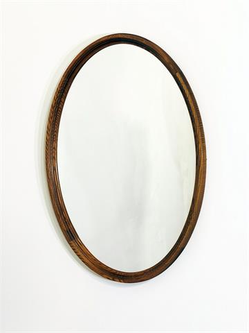 Ovaler Vintage Spiegel im Holzrahmen