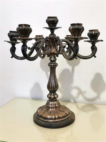 7- flammiger Kerzenleuchter aus Silber (800)