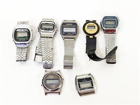 Konvolut 7 Vintage Armbanduhren mit LCD Display