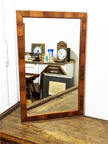 Nussfurnierter Vintage Spiegel