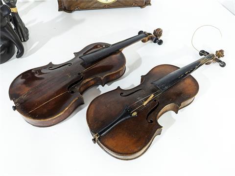Zwei alte Bastler- Geigen (eine davon Jakob Stainer)