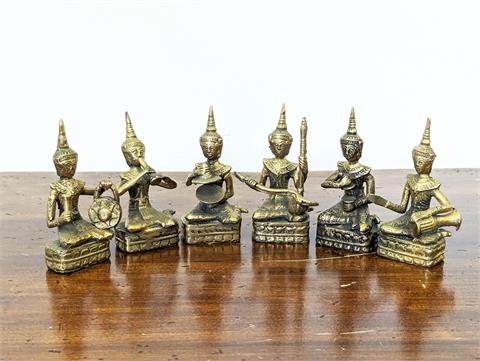 Sechs musizierende Buddha Statuen aus Messing