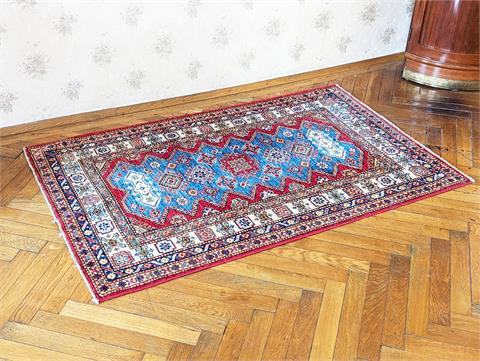 Alter handgeknüpfter oriantalischer (Kazak) Teppich