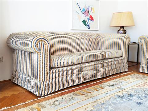 Elegantes klassisches 3er-Sofa