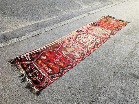 Antiker handgeknüpfter orientalischer Teppich (Kelim)