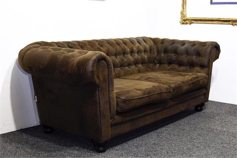Sofa im Chesterfield Design