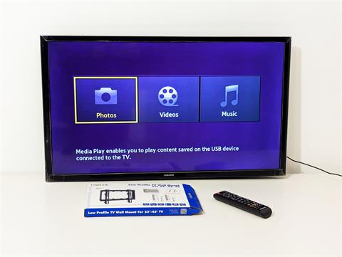 Samsung 32" (81cm) LED Flachbild Fernseher