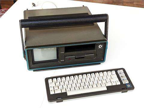 Computeranlage "Commodore SX-64"