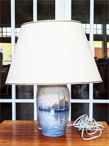 Dänische Porzellan Tischleuchte mit Lampenschirm
