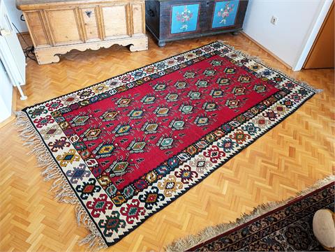 Alter orientalischer handgeknüpfter Teppich (Kelim)