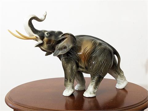 Porzellanfigur "Elefant" Royal Dux