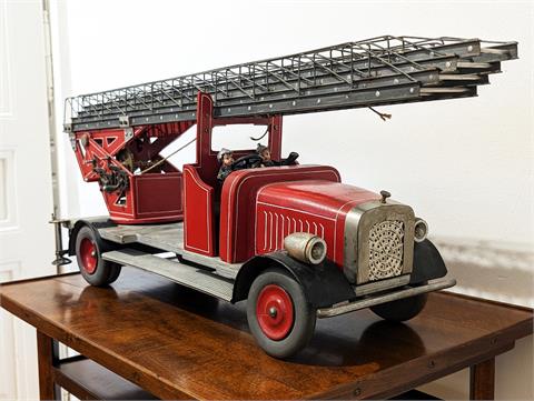 Altes Funktionsmodell eines Feuerwehrautos